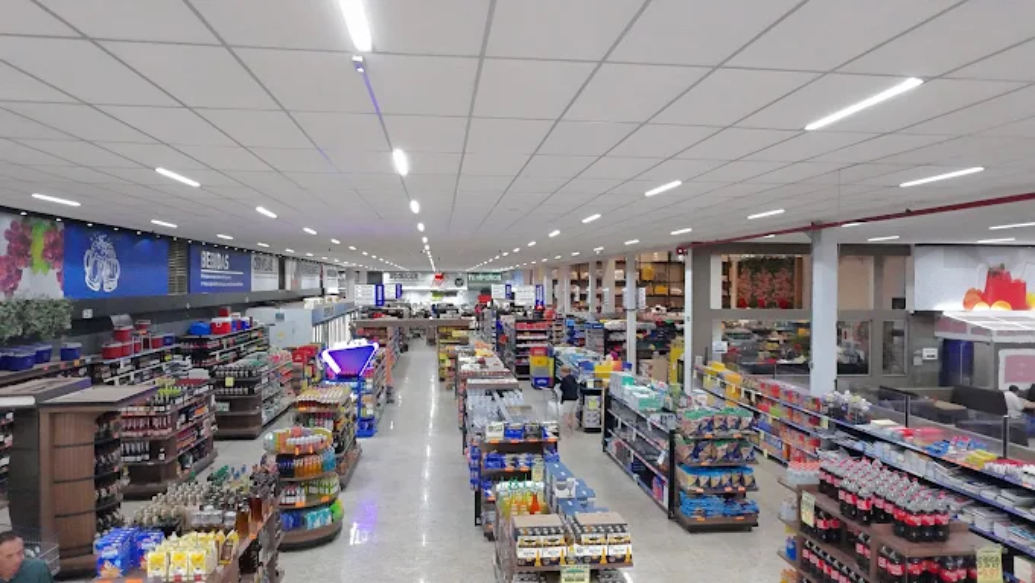 Foto 3 de Supermercado Varejão